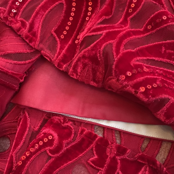 MARCHESA Notte Designer Velvet Sequin long sleeve dress red 6 8 sheer - Picture 10 of 11